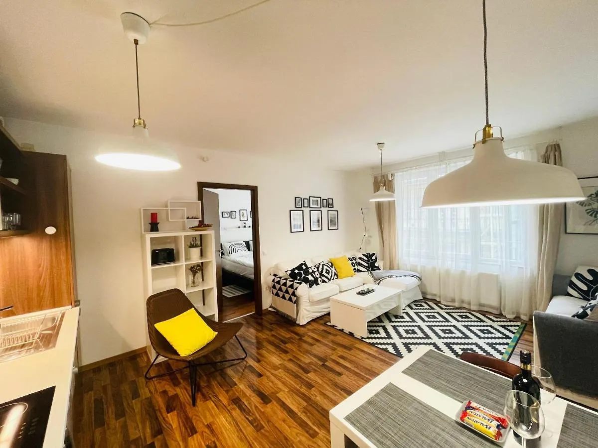 Peony Szekely Mihaly Apartment - Free Garage Budapest