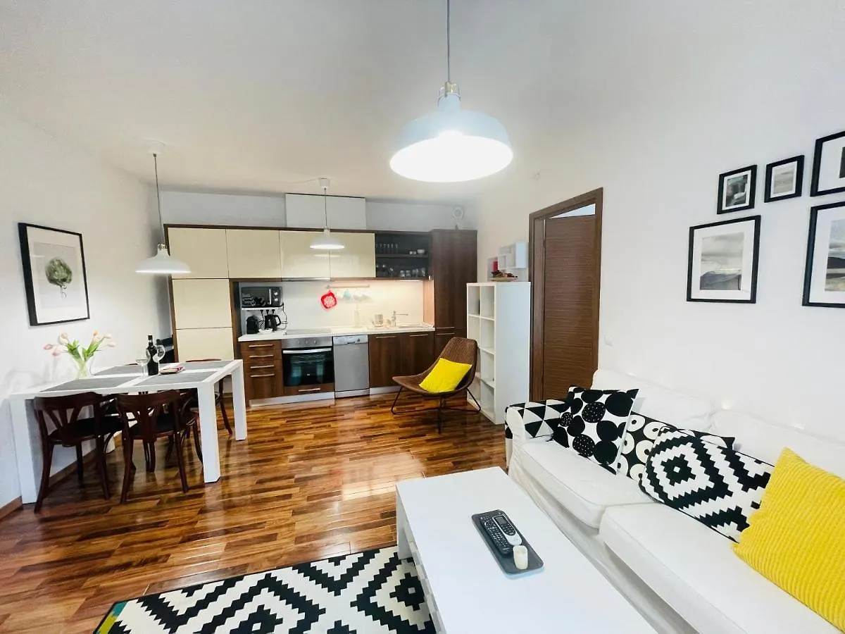 Peony Szekely Mihaly Apartment - Free Garage Budapest